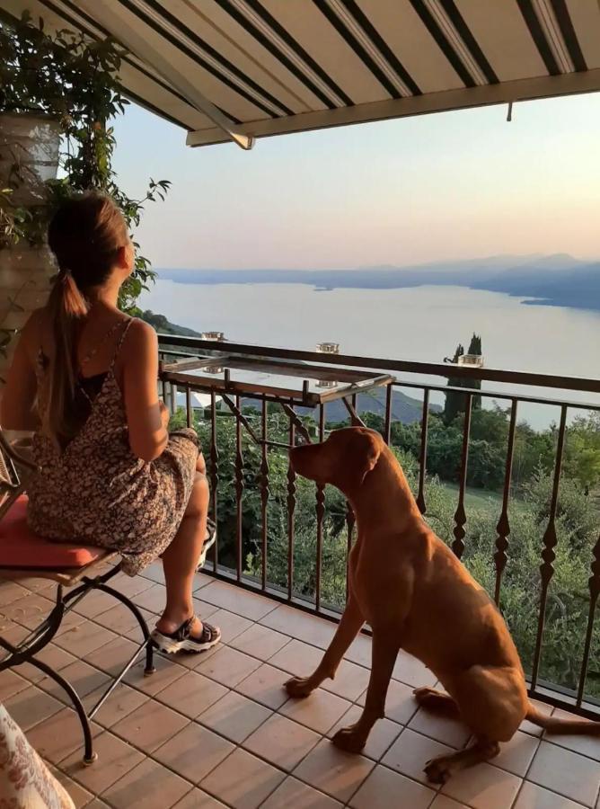 Beb Da Paolo Con Vista Lago San Zeno di Montagna Exteriör bild