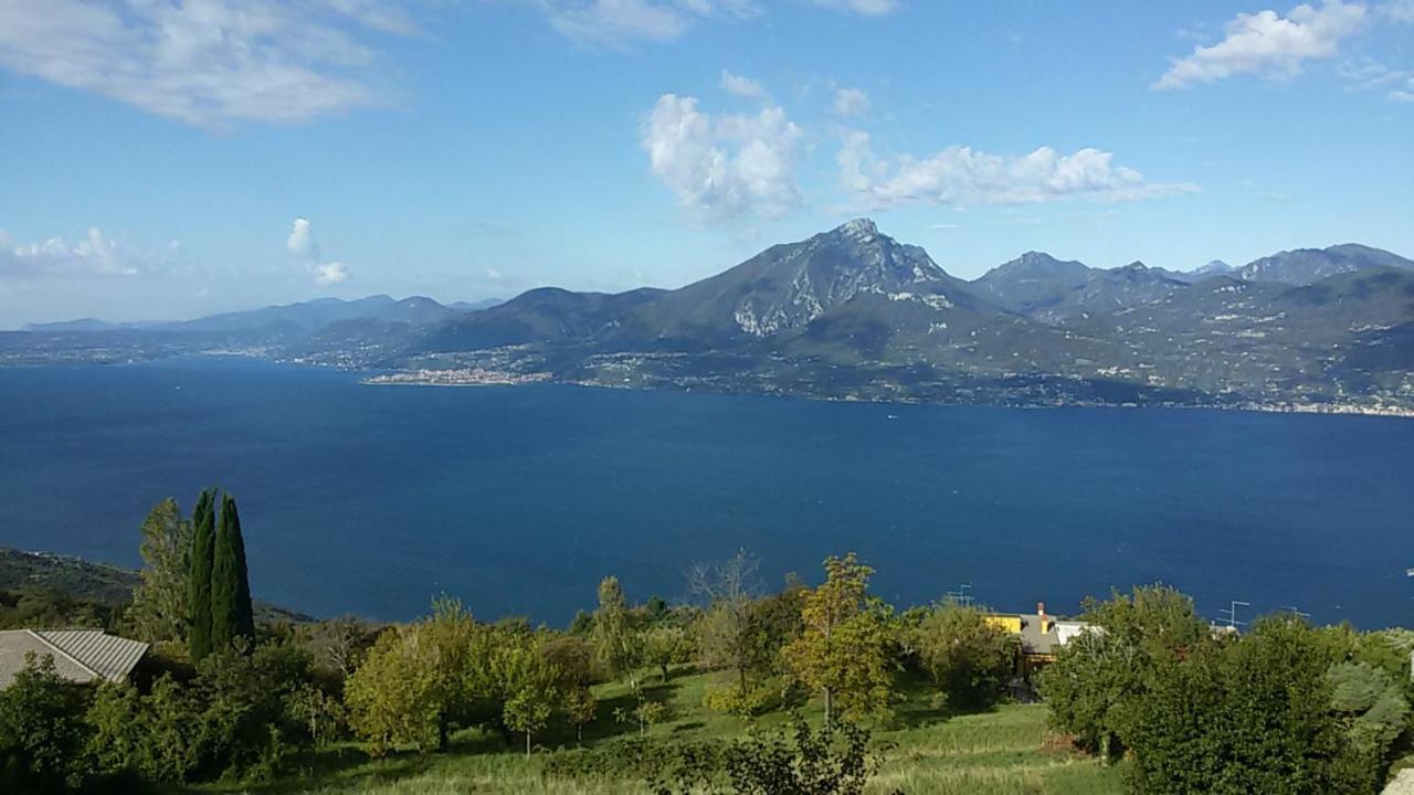 Beb Da Paolo Con Vista Lago San Zeno di Montagna Exteriör bild