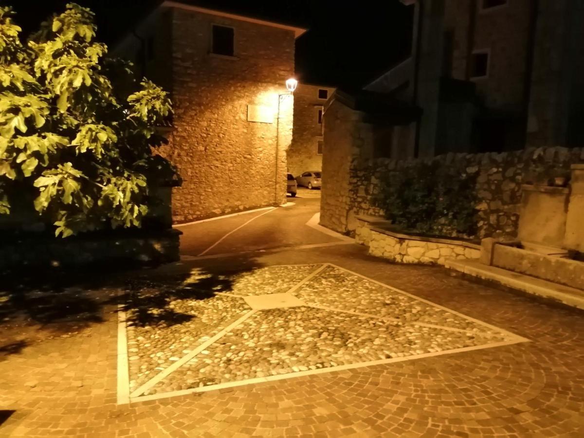 Beb Da Paolo Con Vista Lago San Zeno di Montagna Exteriör bild